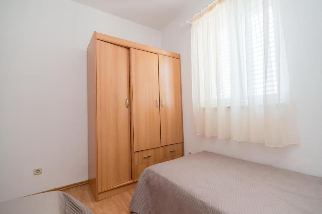 Apartments Batinic Supetar Buitenkant foto